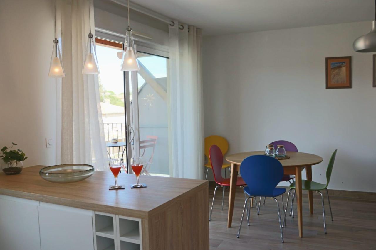 Uzes Centre La Terrasse Des Capucines Avec Garage Privee Apartment Exterior foto